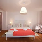 Royal View Apartments